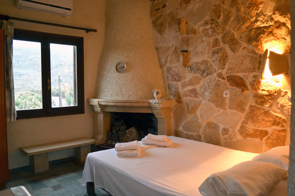 Athena Rooms Káto Zákros Oda fotoğraf